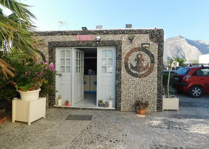 Sea Side 2* Perivolos (Santorini)