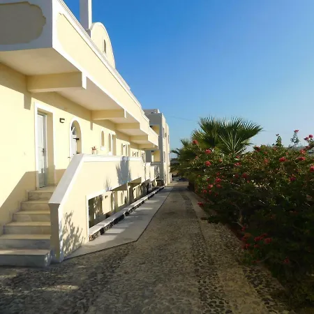 Sea Side 2* Perivolos (Santorini)