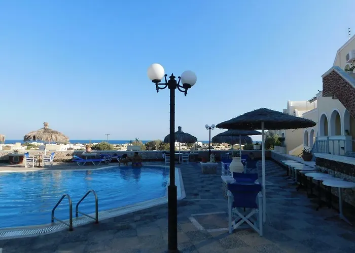 Sea Side 2* Perivolos (Santorini)